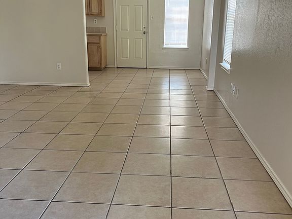 4th image of 20612 Alta Vista Ct APT B