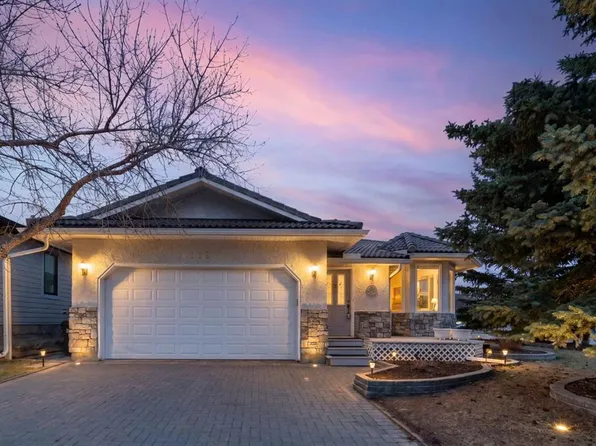 118 W Shawnee Pl SW, Calgary, AB T2Y 1X1