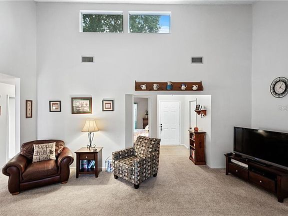 4th image of 1530 Sailpoint Dr