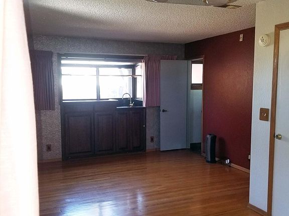 3rd image of 5273 Coco Palm Dr