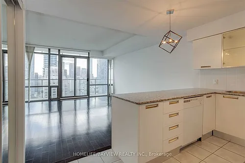 37 Grosvenor St Photo 1
