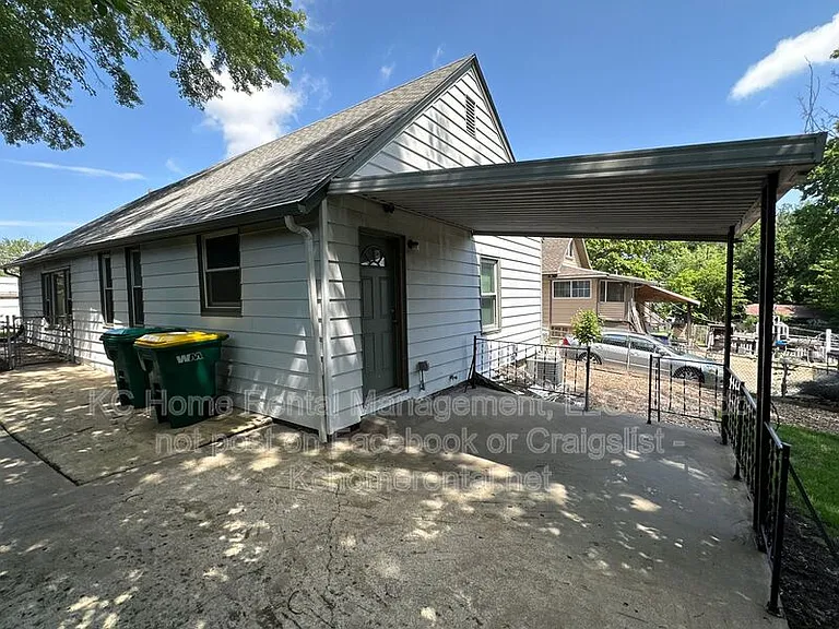 4045 S Minnie St — Photo 28