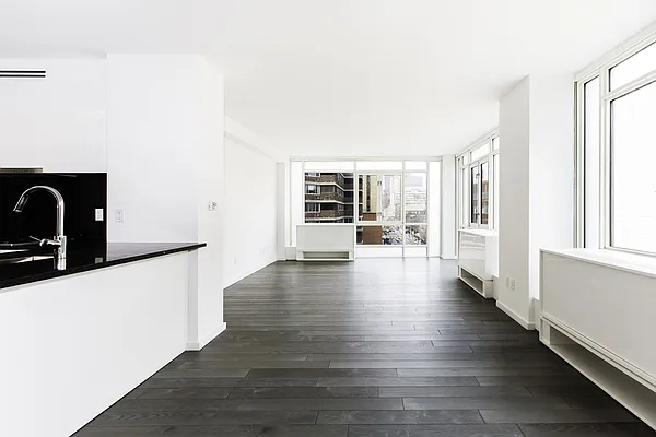 Rented by Compass | media 27