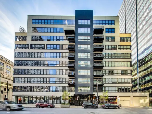 130 S Canal St APT 225, Chicago, IL 60606