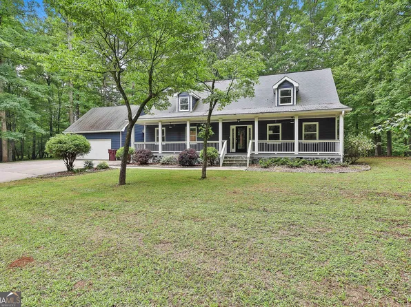 270 Carrolls Way, Fayetteville, GA 30215
