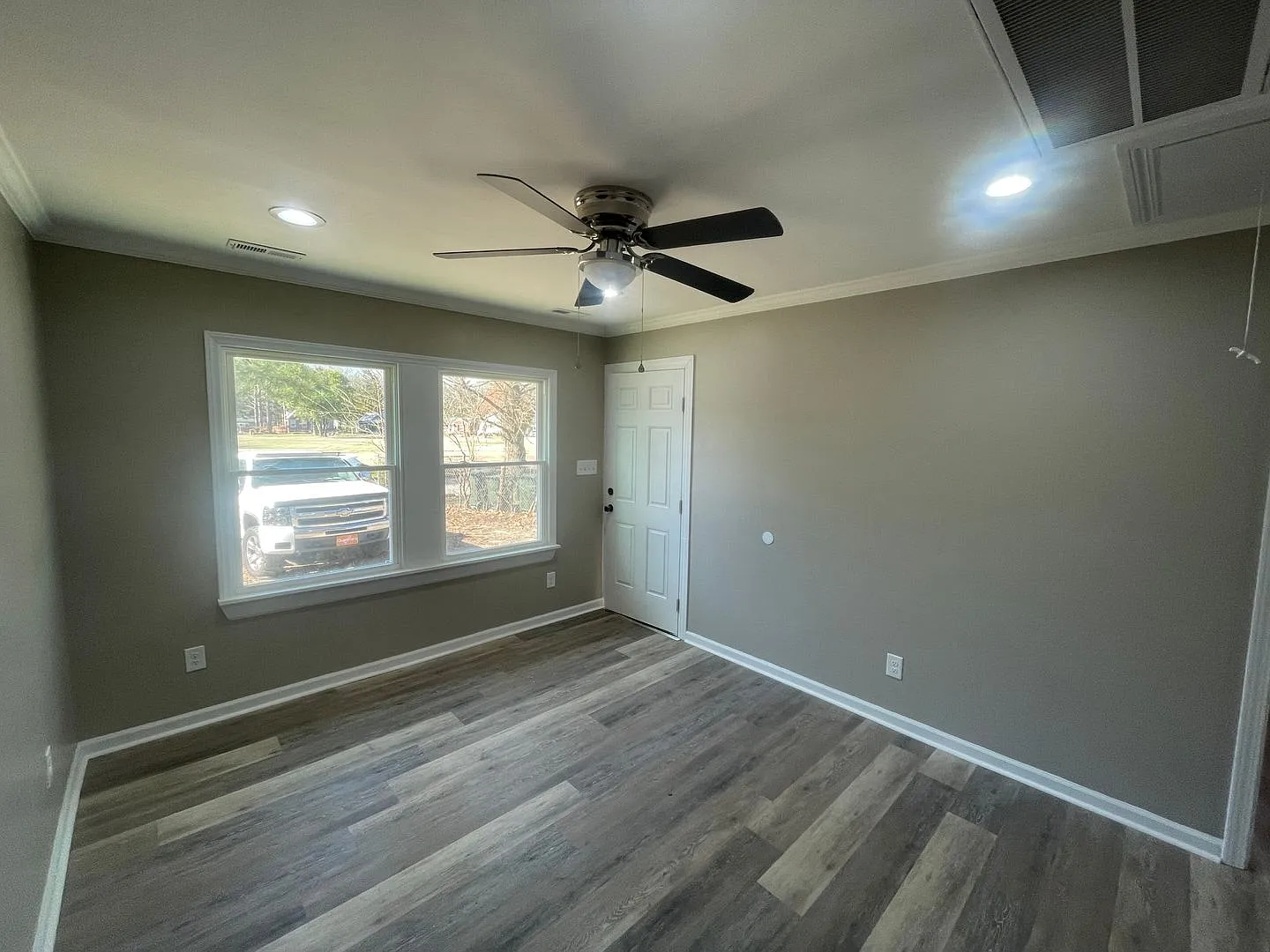 303 Freeman Street — Photo 4