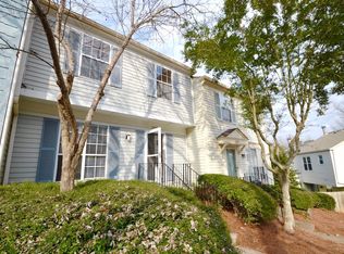 1808 Queen Anne Ct, Sandy Springs, GA 30350