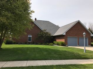 122 Hunterfield Dr, Brookville, OH 45309