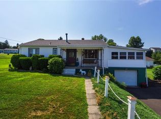 304 Woods Dr, New Brighton, PA