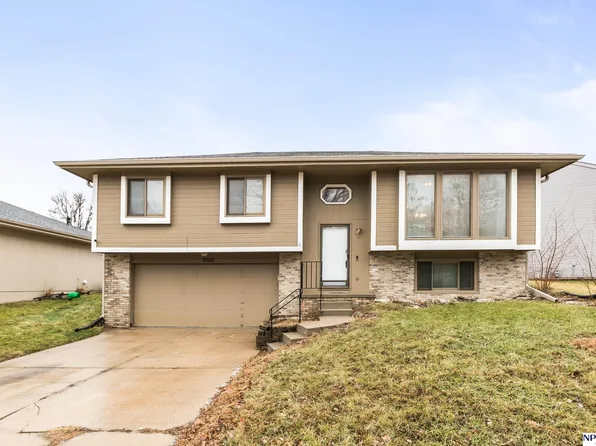 2705 Alberta Ave, Bellevue, NE 68147