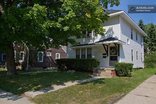 513 Beech St — Photo 1