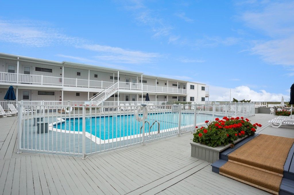 281 Dune Rd Unit 14A, Westhampton Beach, NY 11978 | Out East