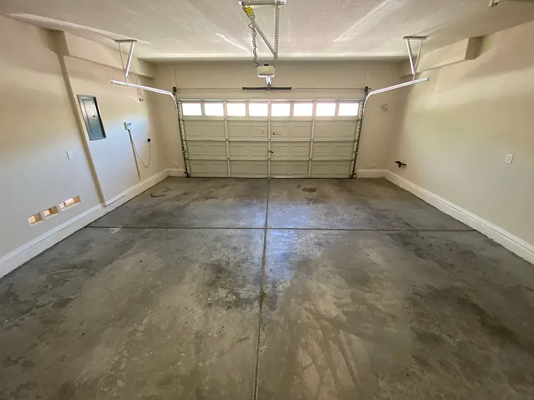 4445 Penguin Ave — Photo 14