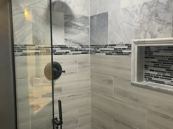 1504 Pemberton Ln, Cordova, TN 38016