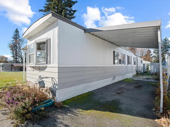 2601 N Barker Rd Trailer 45, Otis Orchards, WA 99027