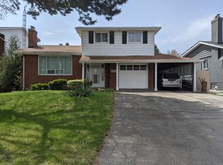 4026 Wilcox Rd, Mississauga, ON L4Z 1B7
