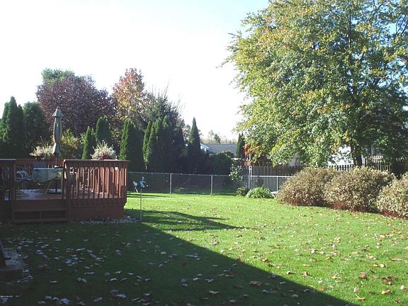 4th image of 3964 Michelle Dr