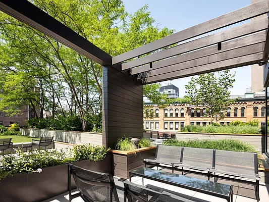 Rented by Related Rentals | media 22