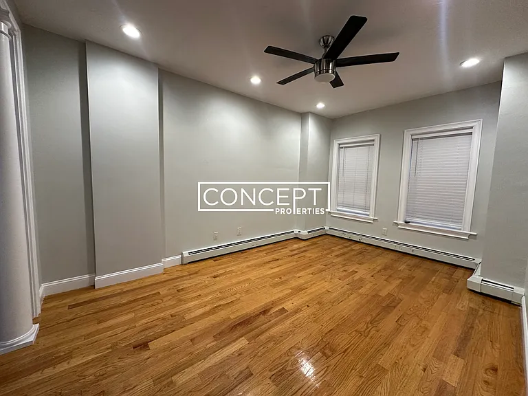 94 Winthrop St #2CP — Photo 2