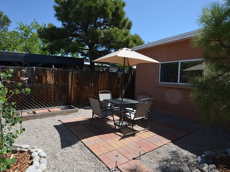 303 Villeros St — Photo 12