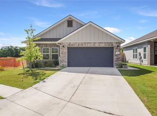 241 Lacey Oak Loop, San Marcos, TX 78666