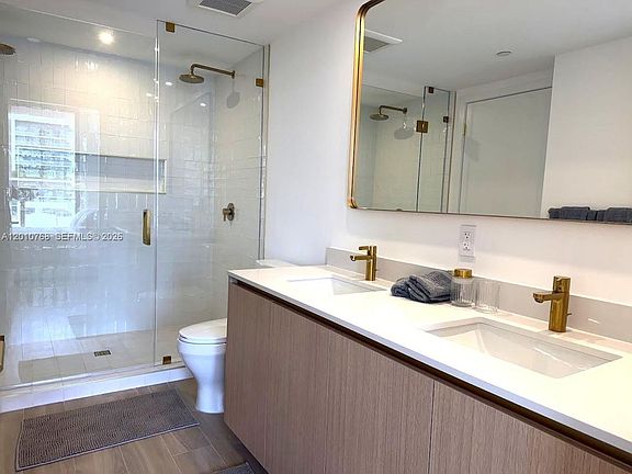 3rd image of 90 NE 32nd St #803