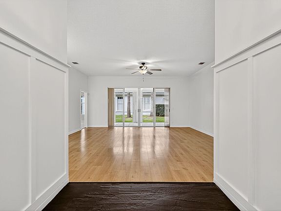 3rd image of 6333 Winding Lake Drive
