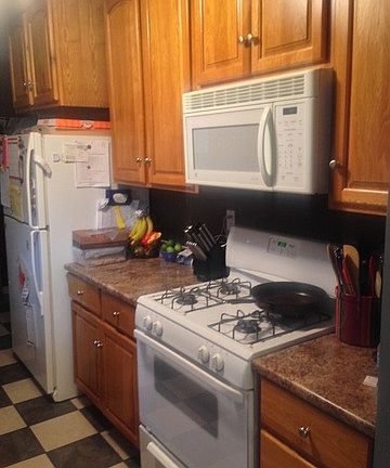 5th image of 736 N Glenwood Pl