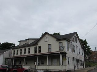 141 Carbon St, Weatherly, PA 18255