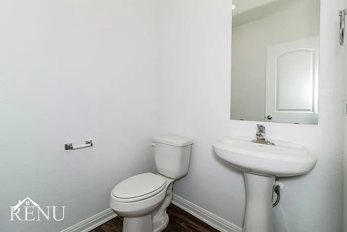137 Fox Glen Trl — Photo 13