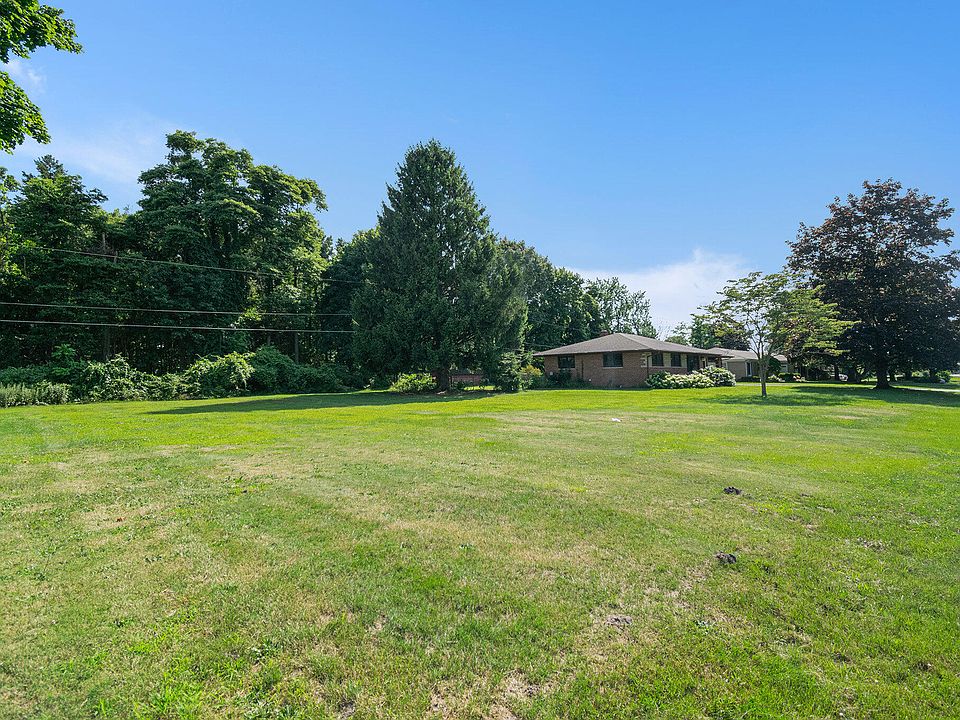 2nd image of 1614 Trebor Rd