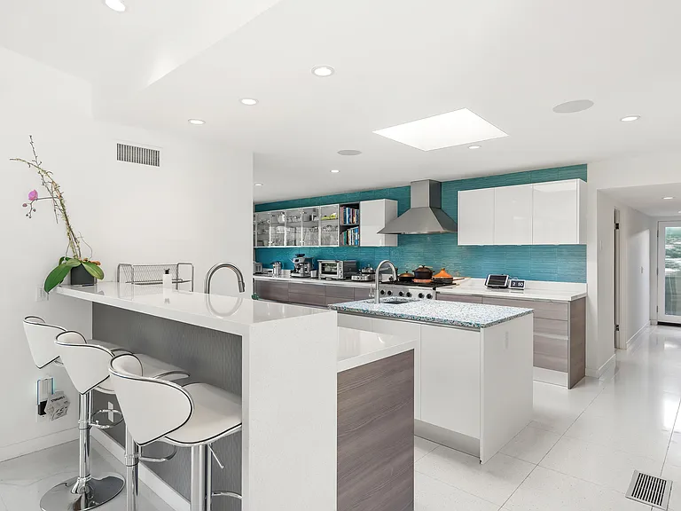 1350 E Murray Canyon Dr — Photo 40