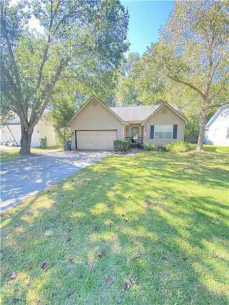 1st image of 205 Sugar Mill Dr