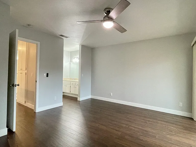 425 E Rice Ranch Rd — Photo 12