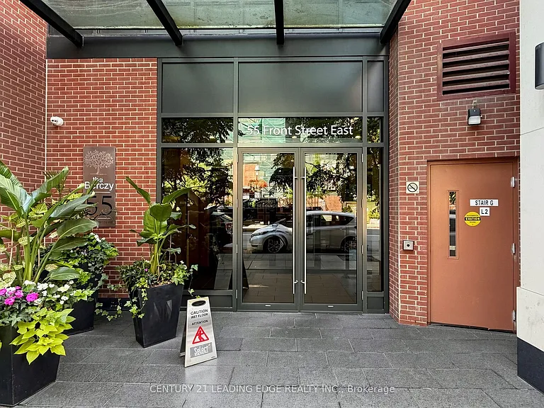 55 Front St E #510 — Photo 21