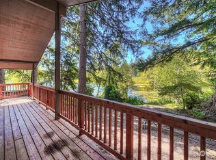 3949 Big Beef Xing NW, Bremerton, WA 98312