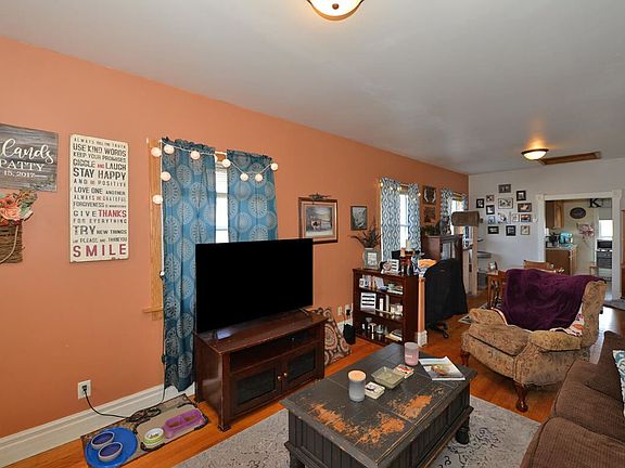 2nd image of 1311 Rapids Dr