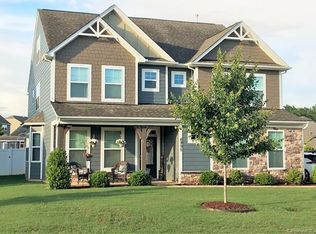 6995 Adirondack Dr, Denver, NC 28037