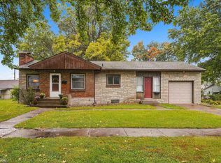 2111 S 13th St, Burlington, IA 52601