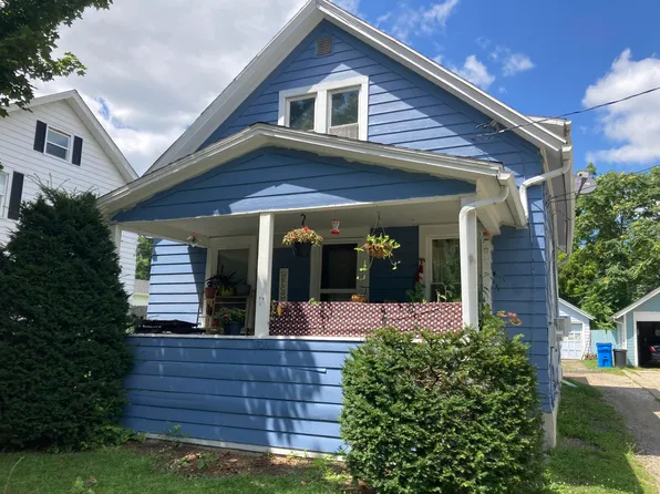 706 Webb St, Jackson, MI 49202