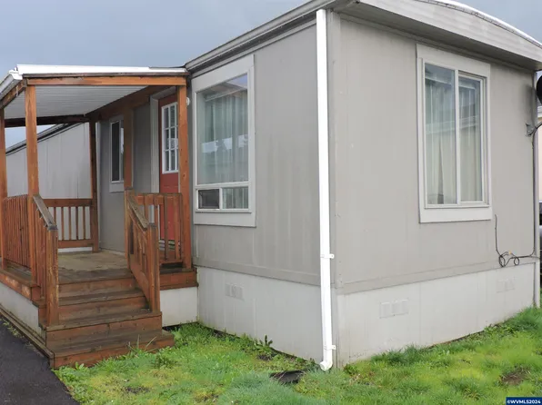 1530 Tamarack St #125, Sweet Home, OR 97386