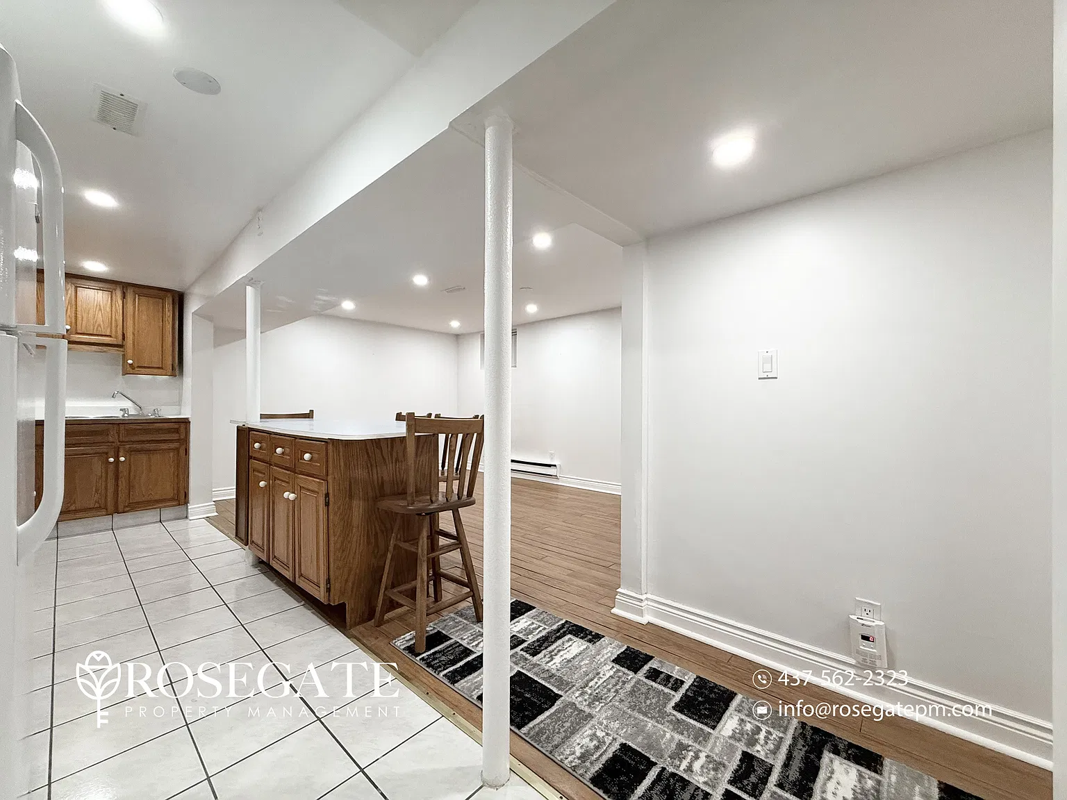 27 Corinne Crescent Toronto — Photo 4