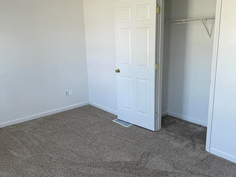 821 Ridgewood Dr #1-2 — Photo 23