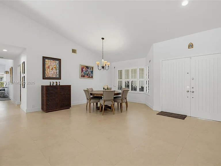 14601 Pompano Dr — Photo 5