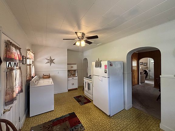 5th image of 3047 Dagus Hill St