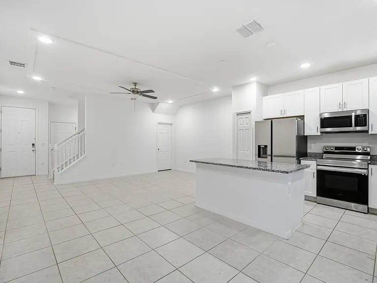 34186 Cinder Way — Photo 9