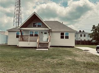 601 Rouyer St, Gretna, LA 70056