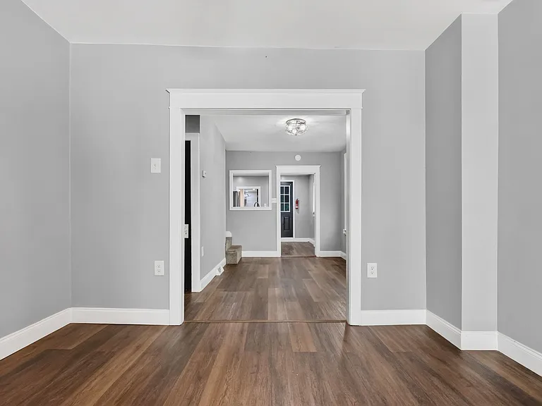 603 Maple St — Photo 8