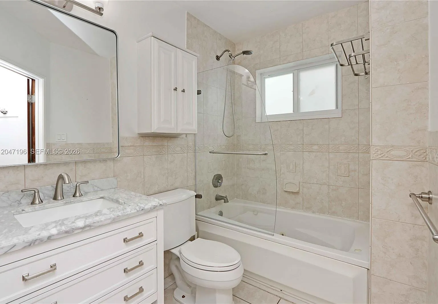 3 bed, 2.0 bath, $6,300 — Photo 4