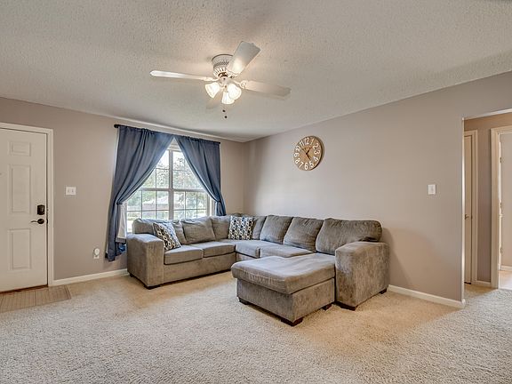 5th image of 501 Elmwood Court